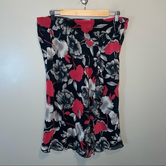 Sag Harbor Floral Midi Skirt - Picture 1 of 3